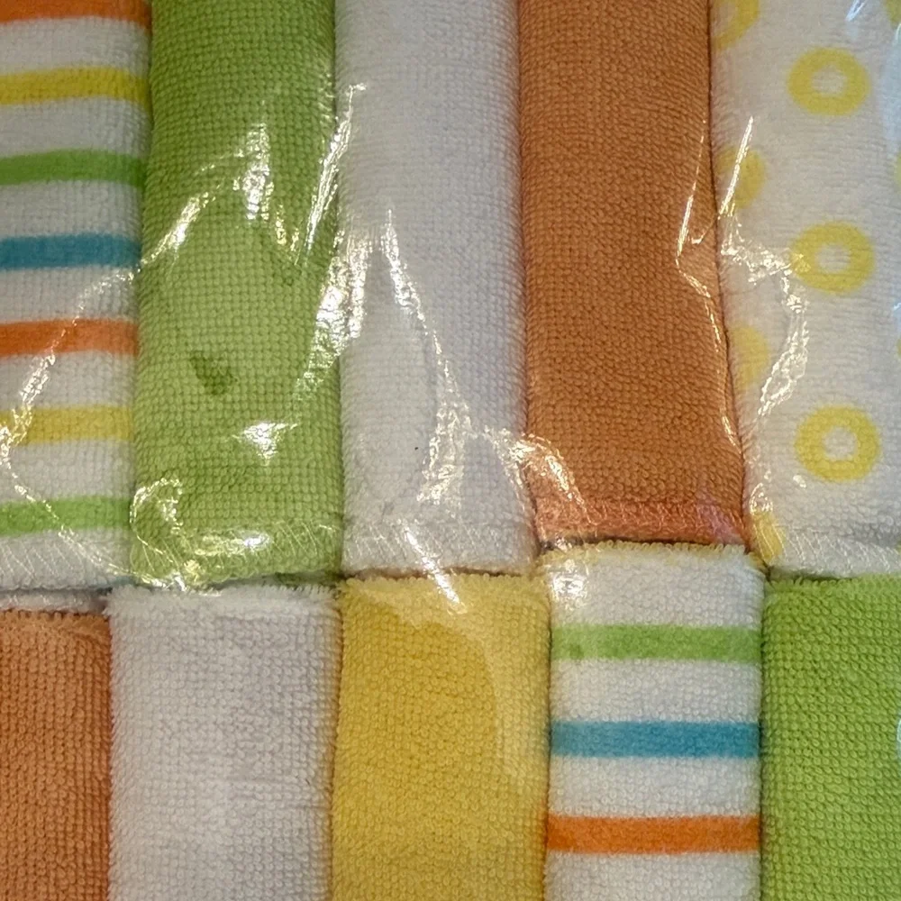Baby Hooded Towel & Washcloth Set 2 Towels 12 Washcloths Bath Bundle